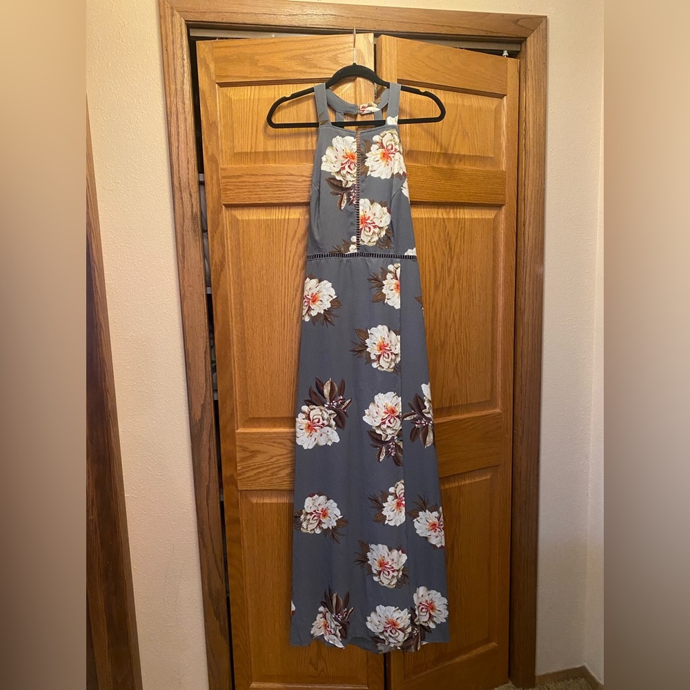 Boutique Halter floral maxi
